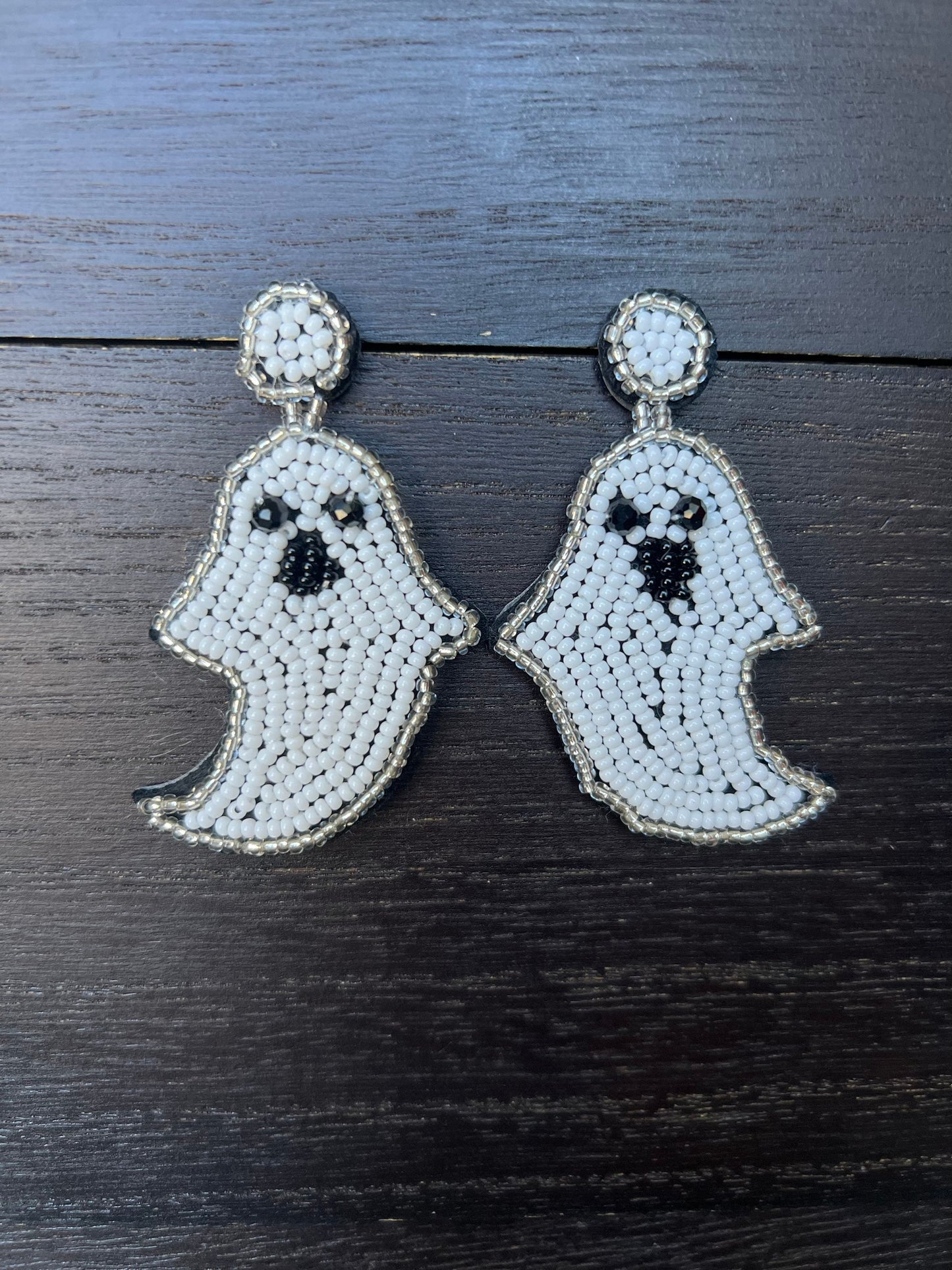Halloween earrings jewelry Ghost spooky season jewelry Halloween themed beaded jewelry Seed bead drop earrings Fall fashion trend For party