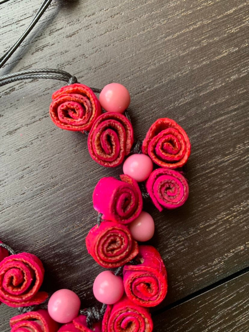 Hot pink rose Bracelet Gifts Flower adjustable bracelet Anniversary Floral Jewelry Adjustable made of orange peel and acai seeds Organic
