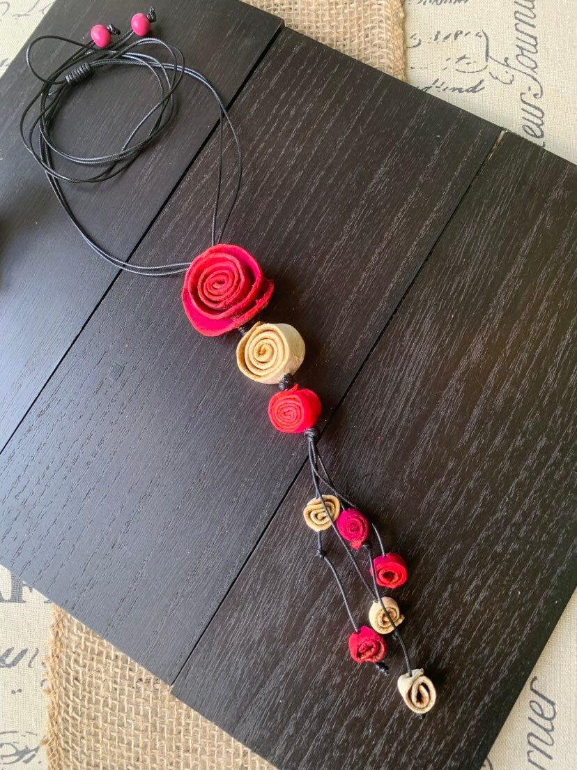 Hot pink Rose pendant necklace Dainty rose necklace Wedding jewelry Floral choker long adjustable necklace Holidays fashion for Christmas