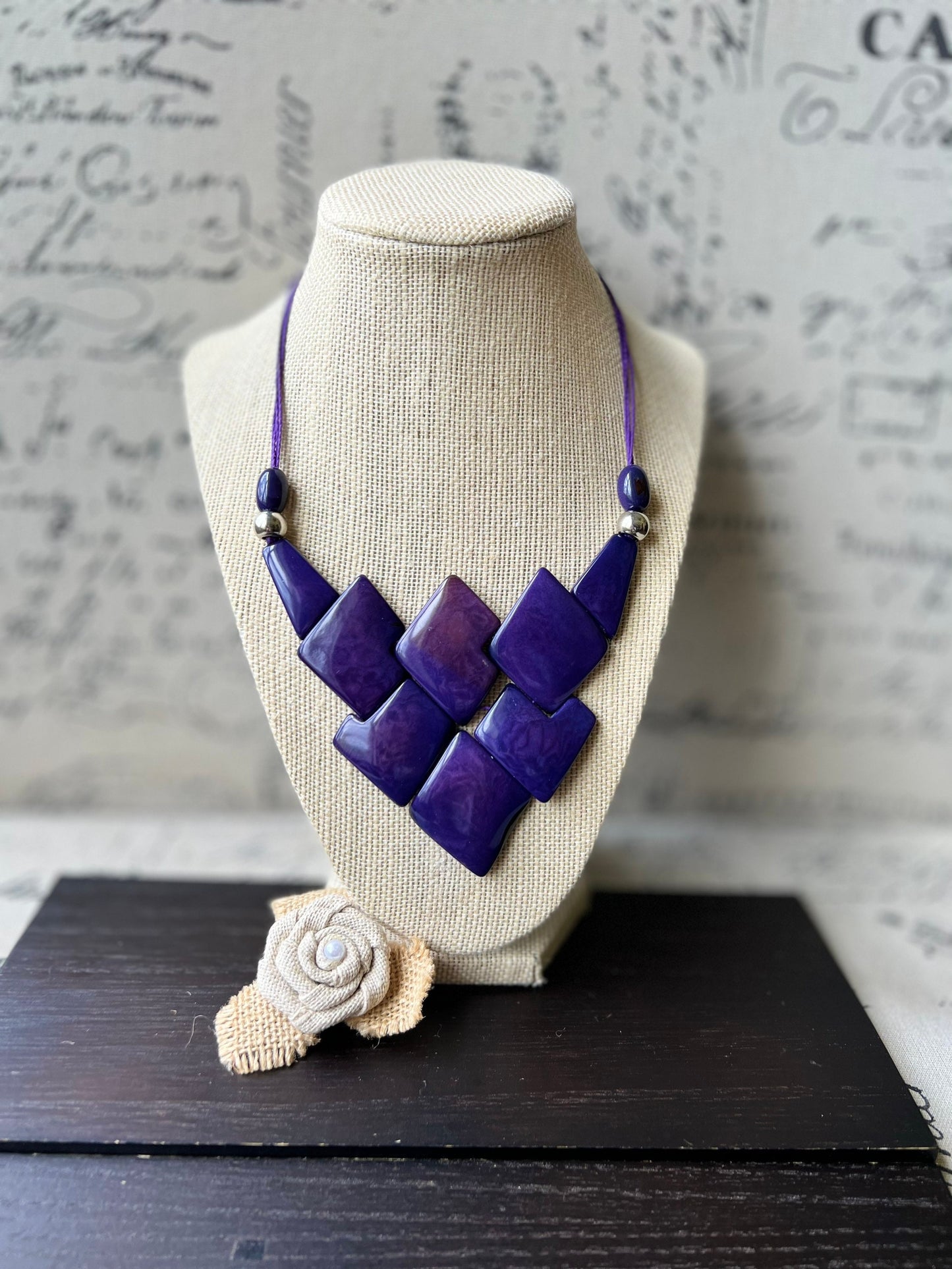 Purple necklace Tagua jewelry Anniversary gifts for wife Beach style trends Lightweight fashion necklace Fall fashion trends Xmas gift ideas