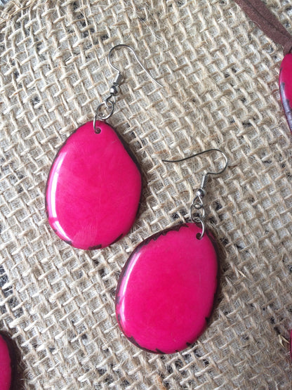 Tagua jewelry Pink statement necklace Adjustable cord Big bold necklaces Wearable art Fall fashion trends Mothers day gift Multi layer bib