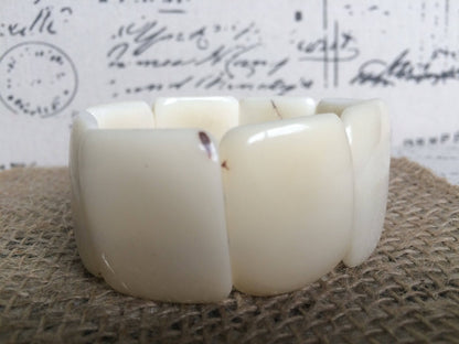 White statement bracelet Tagua bracelet Big bead bracelet 14 year anniversary gift for wife Fall fashion Elastic stretch bracelet Artsy gift