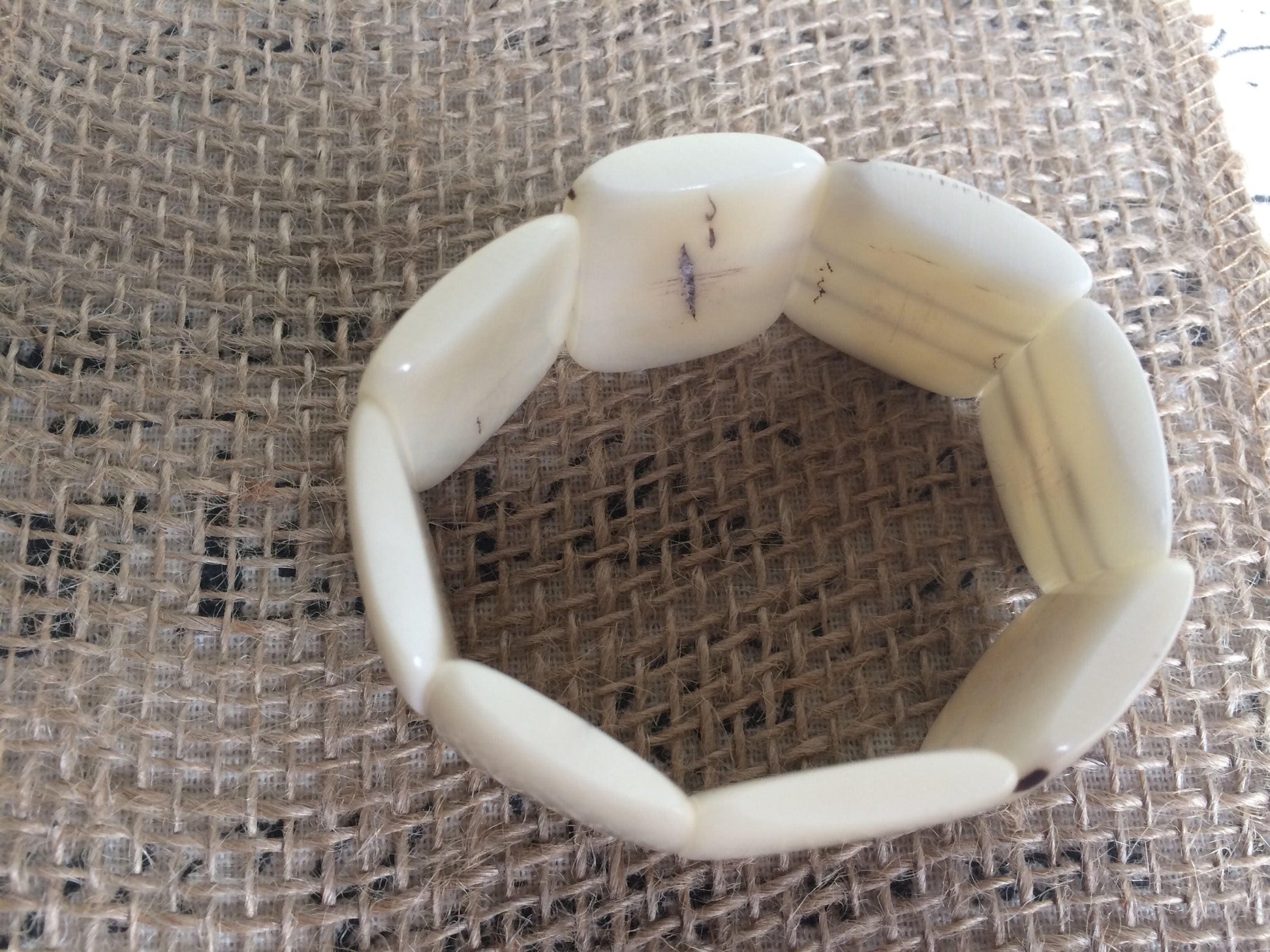 White statement bracelet Tagua bracelet Big bead bracelet 14 year anniversary gift for wife Fall fashion Elastic stretch bracelet Artsy gift