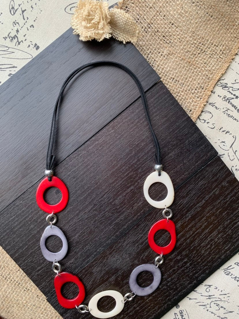 Tagua necklace Red white and gray statement necklace Wearable art Fall fashion 2025s Art to wear Fall trend 2025 Artisan handmade