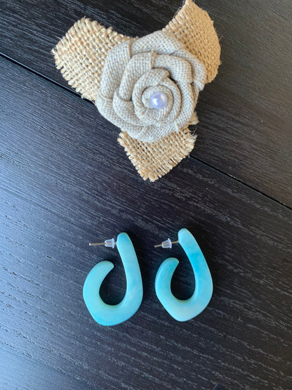 Turquoise blue statement earrings Beaded hoop earrings Tagua laser cut earring Ecuador handmade earrings Fall fashion 2025s Art to wear
