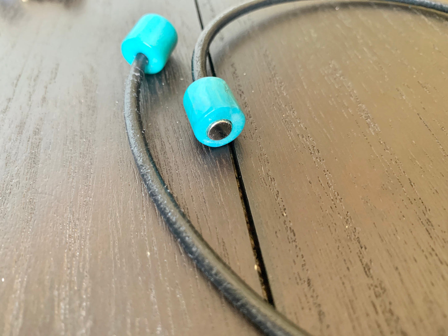 Turquoise pendant necklace Tagua jewelry Fall fashion trends Fall fashion 2025s Beaded pendant necklace Magnetic clasp Geometric pendant