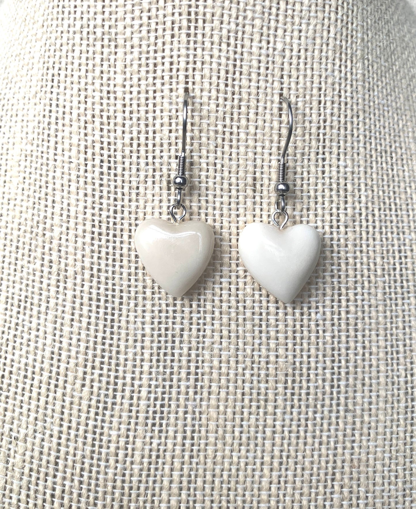White dangle earrings Heart shape earrings Beach fashion trends Tagua nut jewelry Anniversary gift ideas Mother’s Day gift ideas