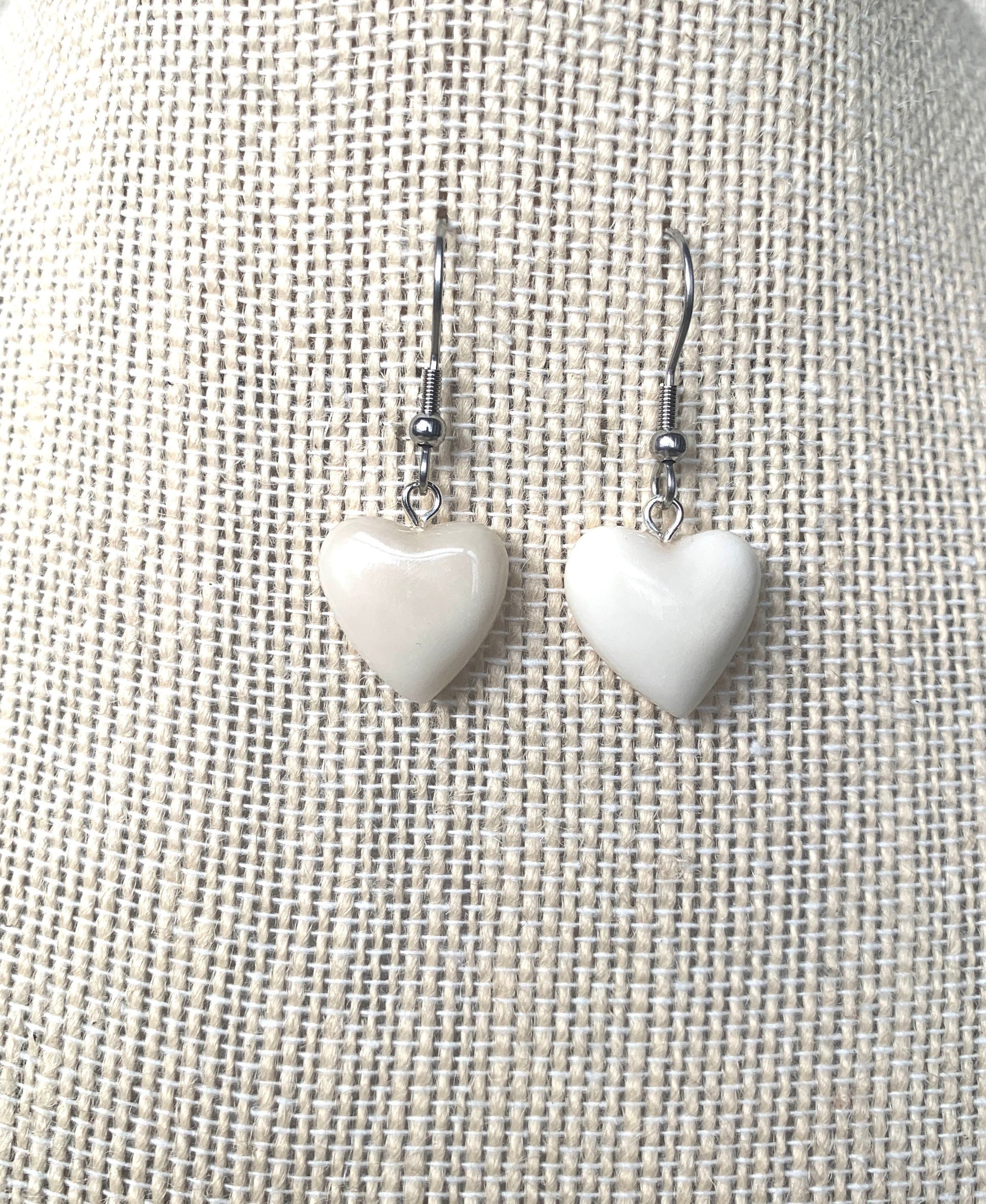 White dangle earrings Heart shape earrings Beach fashion trends Tagua nut jewelry Anniversary gift ideas Mother’s Day gift ideas