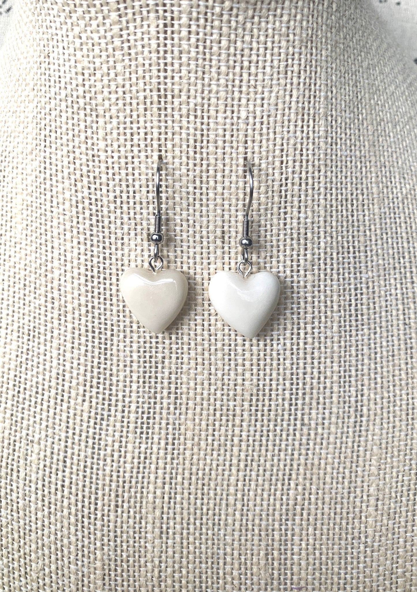 White dangle earrings Heart shape earrings Beach fashion trends Tagua nut jewelry Anniversary gift ideas Mother’s Day gift ideas