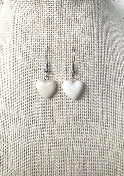 White dangle earrings Heart shape earrings Beach fashion trends Tagua nut jewelry Anniversary gift ideas Mother’s Day gift ideas