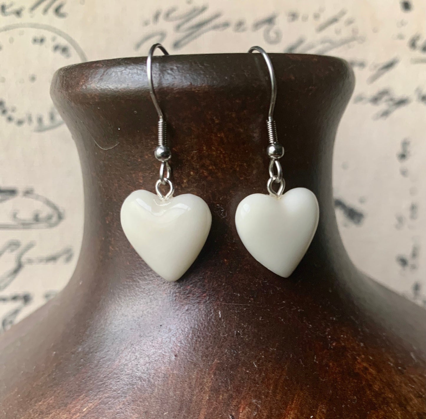 White dangle earrings Heart shape earrings Beach fashion trends Tagua nut jewelry Anniversary gift ideas Mother’s Day gift ideas