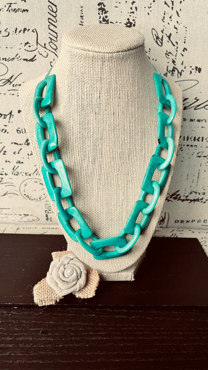 Turquoise green necklace Tagua jewelry Spring fashion trends Mothers day gifts Art to wear Adjustable Chain link necklace Wearable art