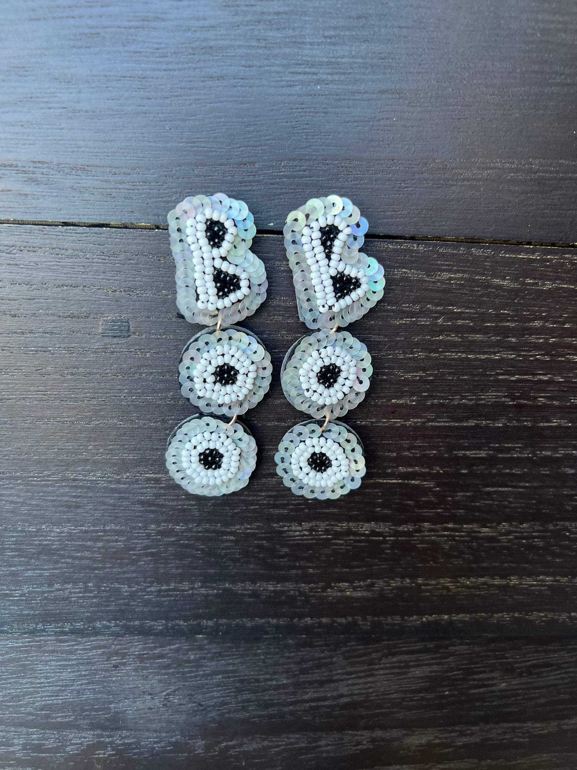 Boo seed bead earrings Halloween jewelry for women Seed bead drop earrings Fall fashion trend Long lightweight dangles Gifts for her