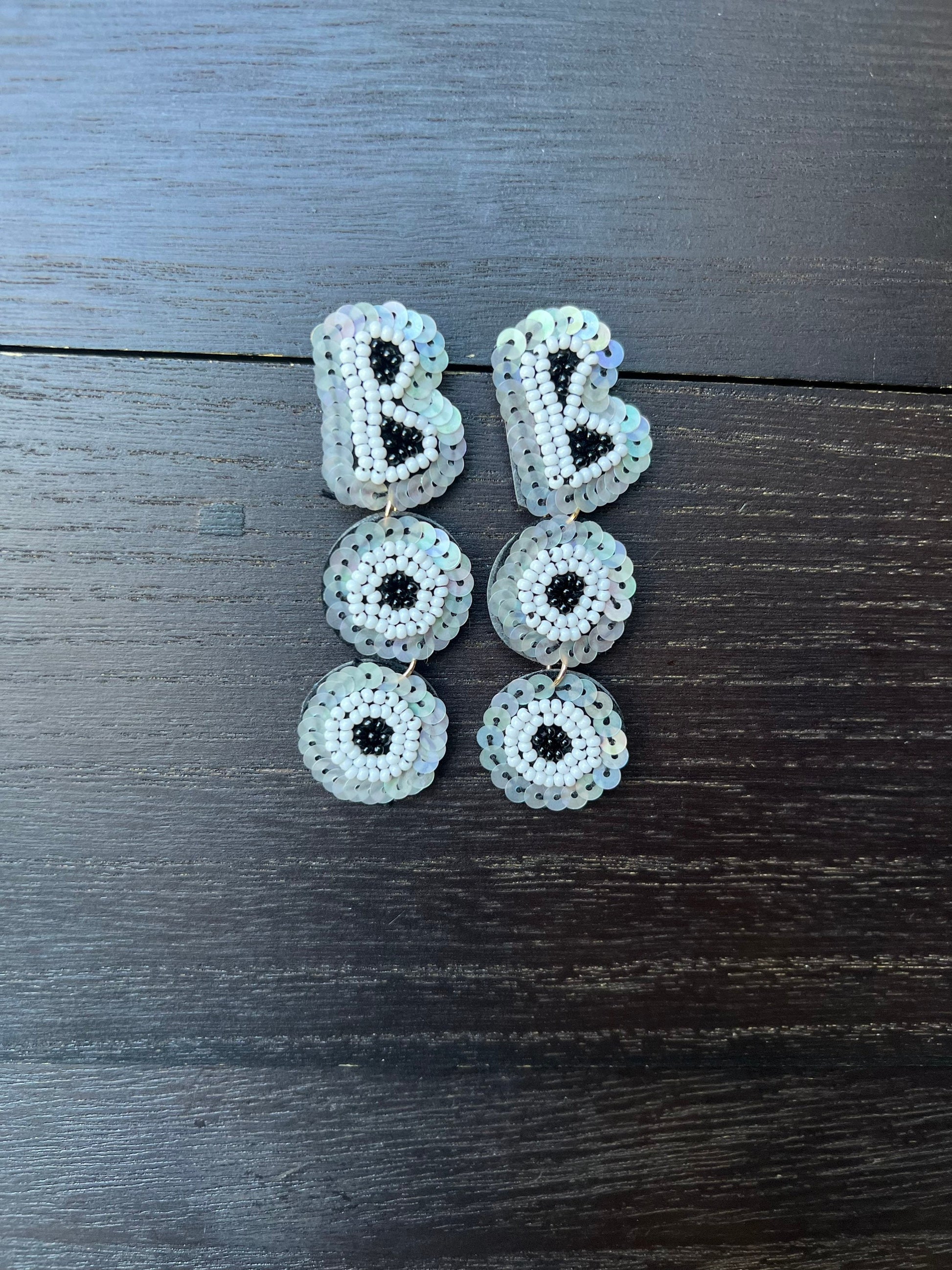 Boo seed bead earrings Halloween jewelry for women Seed bead drop earrings Fall fashion trend Long lightweight dangles Gifts for her