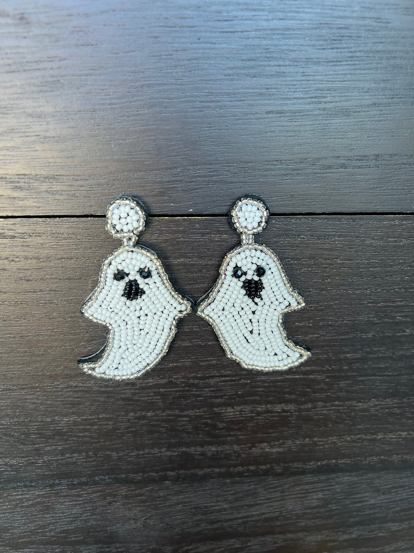Halloween earrings jewelry Ghost spooky season jewelry Halloween themed beaded jewelry Seed bead drop earrings Fall fashion trend For party