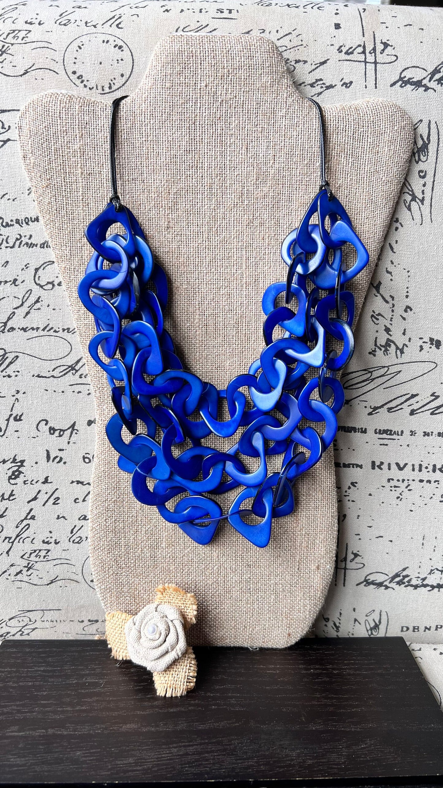 Royal blue big bold chunky necklace Tagua nut jewelry Adjustable collar Statement necklaces Fall fashion 2025s for wife Beach fashion trends