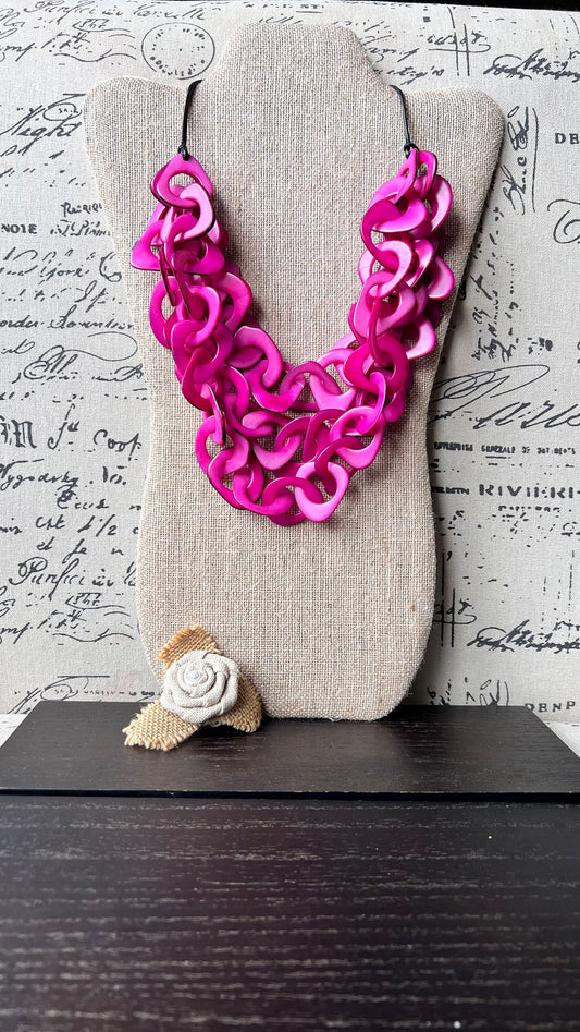 Pink statement necklace Chain link necklace chunky Tagua jewelry Funky chunky necklaces Fall fashion 2025 Wearable art Multi layer necklace