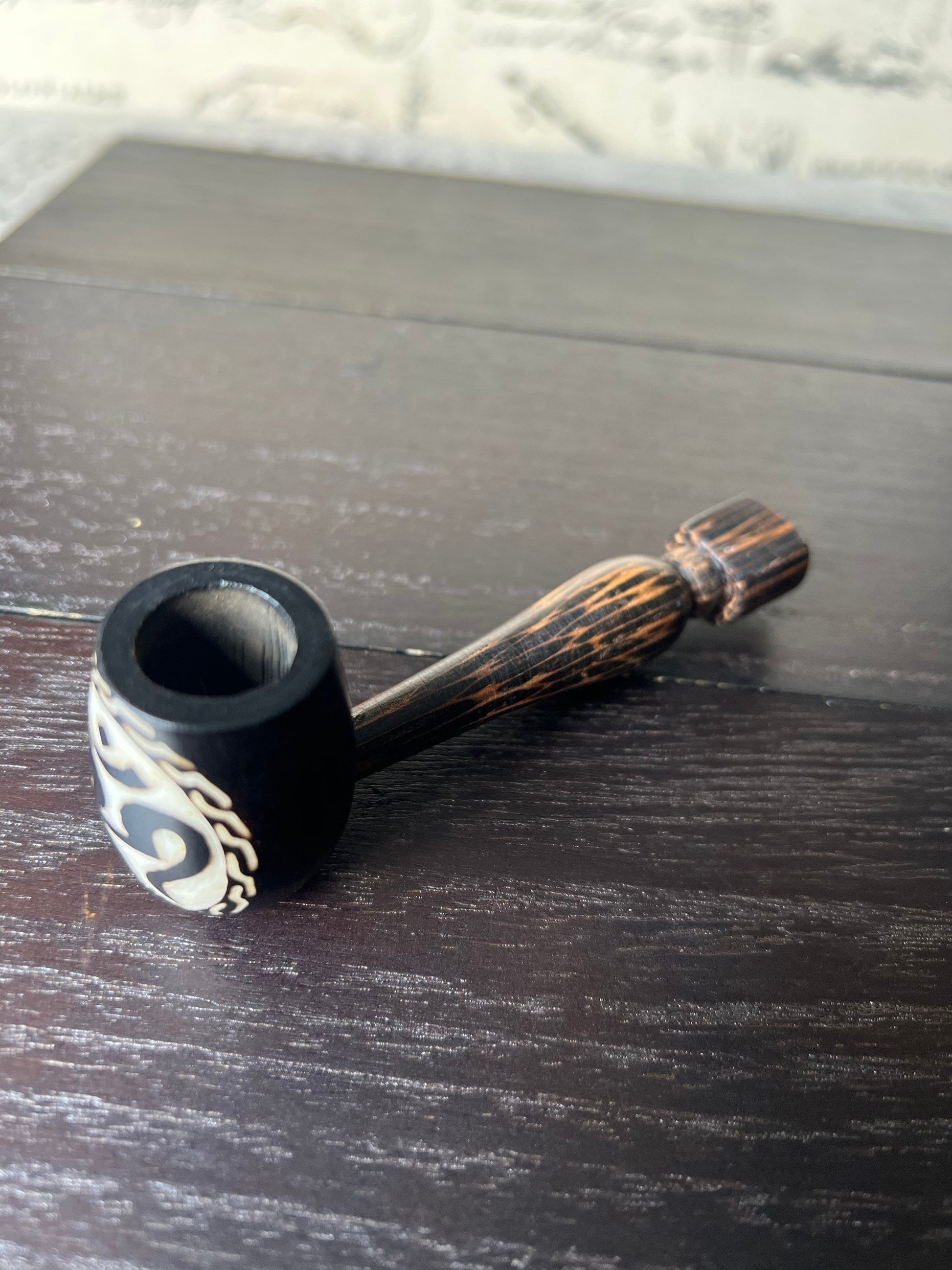 Om sign smoking pipe Handcrafted smoking bowl Tagua nut Unique tribal hand pipe Shamanic healing tools Hippie style pipe Fall fashion 2025s