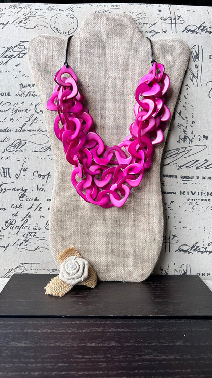 Pink statement necklace Chain link necklace chunky Tagua jewelry Funky chunky necklaces Fall fashion 2025 Wearable art Multi layer necklace