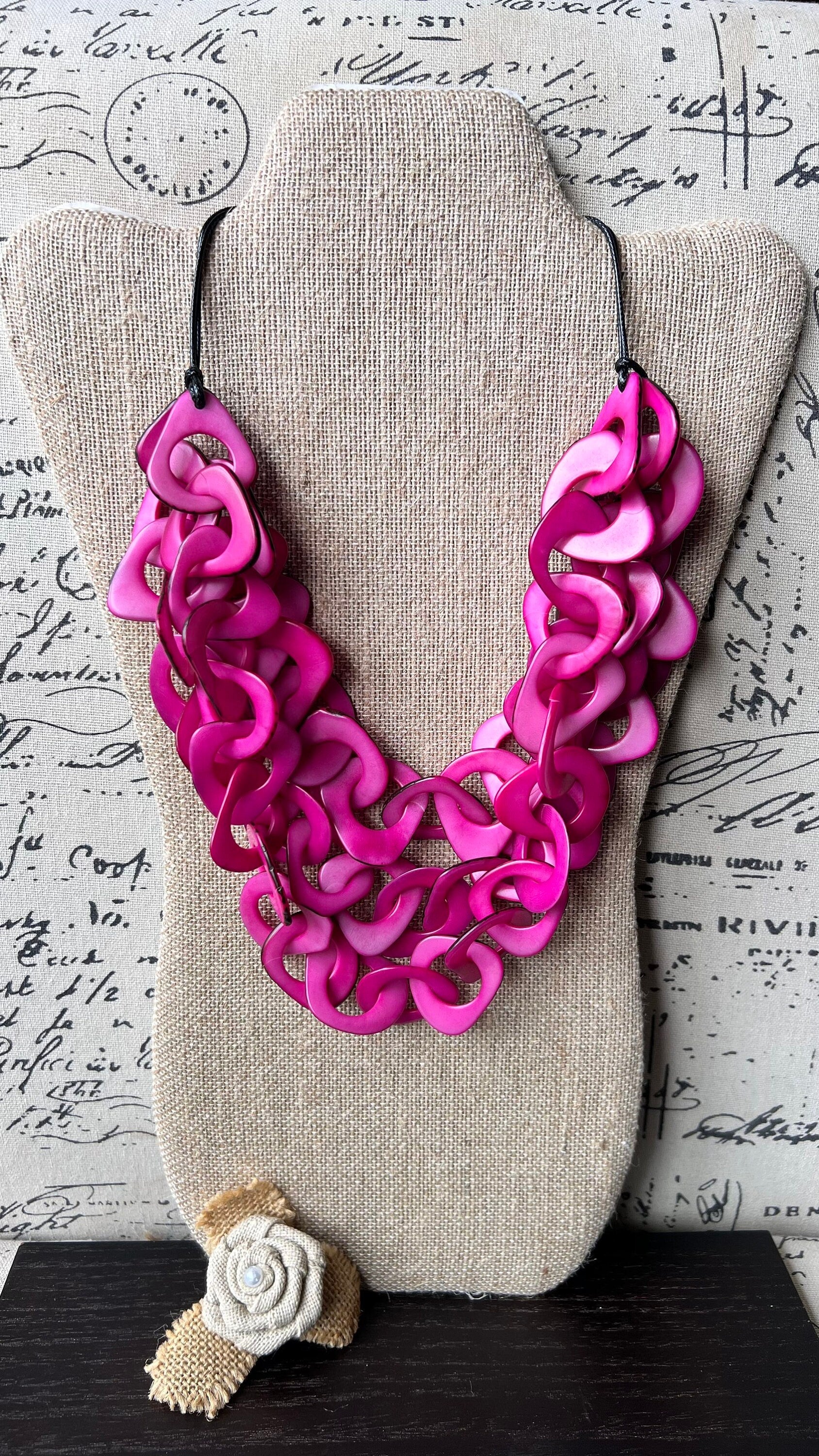 Pink statement necklace Chain link necklace chunky Tagua jewelry Funky chunky necklaces Fall fashion 2025 Wearable art Multi layer necklace