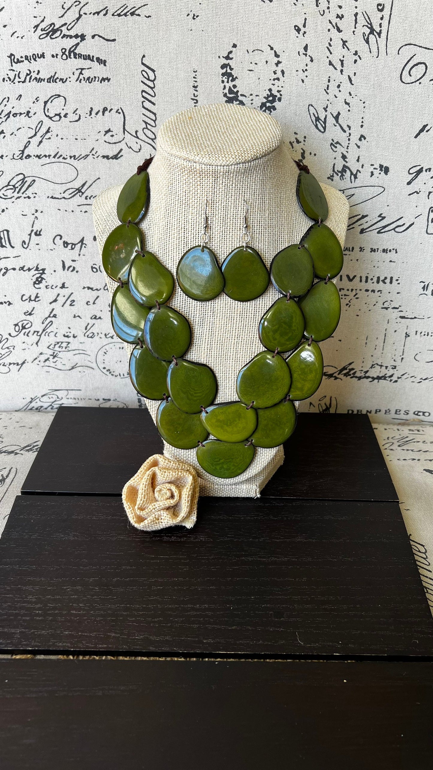 Green statement necklace set Tagua nut jewelry Fall fashion Wearable art Big bold necklaces Adjustable cord Fall fashion 2025s for wife