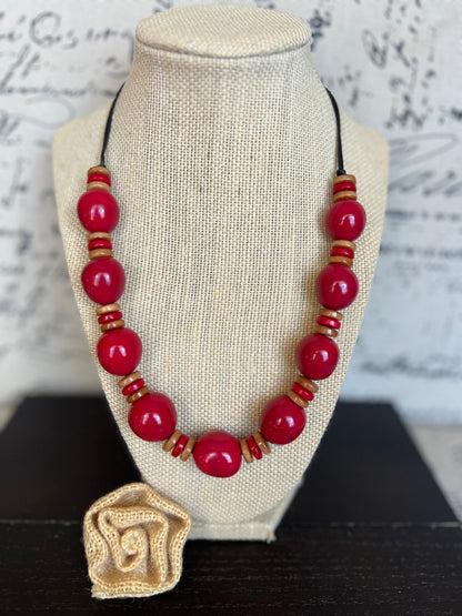 Red and brown statement necklace with bubblegum beads Tagua and bombona necklace Fall fashion Big bold chunky necklace Fall fashion 2025