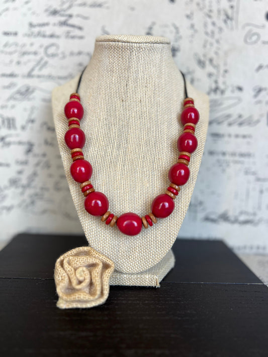 Red and brown statement necklace with bubblegum beads Tagua and bombona necklace Fall fashion Big bold chunky necklace Fall fashion 2025