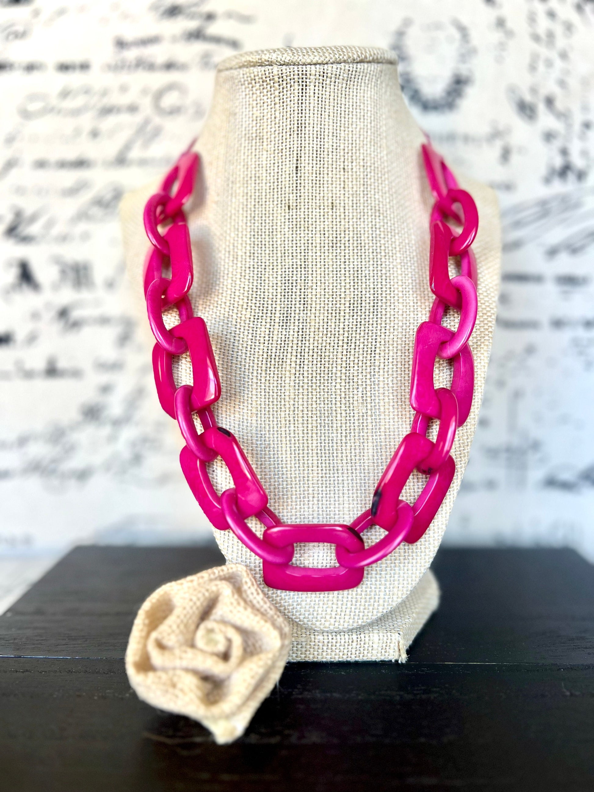 Hot pink chain link necklace Tagua jewelry Oversized bead Geometric statement necklace Fall fashion 2025s Wearable art Fall fashion 2025