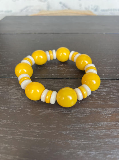 Yellow statement bracelet Spring fashion 2025 Tagua jewelry Big bold bangle Mothers day gifts Stretch elastic bracelet Wearable art