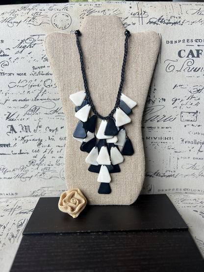 Black and white statement necklace Artsy gifts Tagua jewelry Spring fashion trends Artsy gifts Waterfall necklace Big bold necklace