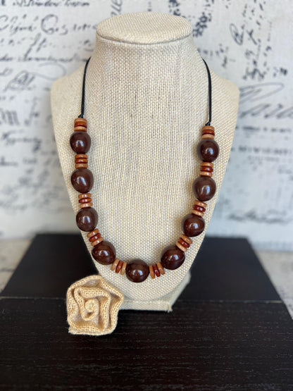 Brown tagua necklace.
Statement necklace for women.
Big bold necklace.
Artsy necklace.
Wearable art