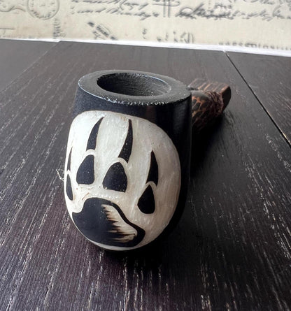 Tagua smoking pipe.
Hand carved pipe.