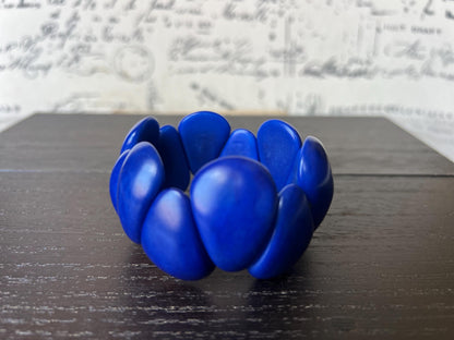 Royal blue chunky bracelet Tagua jewelry Raindrop bracelet Statement bangle Art to wear Elastic stretch chunky bracelet Fall fashion