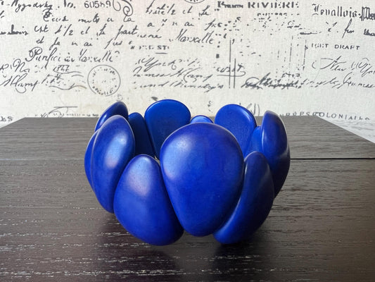 Royal blue chunky bracelet Tagua jewelry Raindrop bracelet Statement bangle Art to wear Elastic stretch chunky bracelet Fall fashion