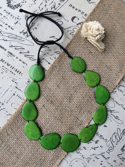 Green Emerald necklace Tagua nut jewelry Long bib collar with adjustable leather straps Single layer beaded necklace Spring fashion trends