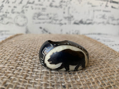 Wolf animal pipe Handcarved smoking bowl Tagua smoking pipe Sacred ceremonial pipe Shaman tribal tools Bestman gifts Smokers present ideas