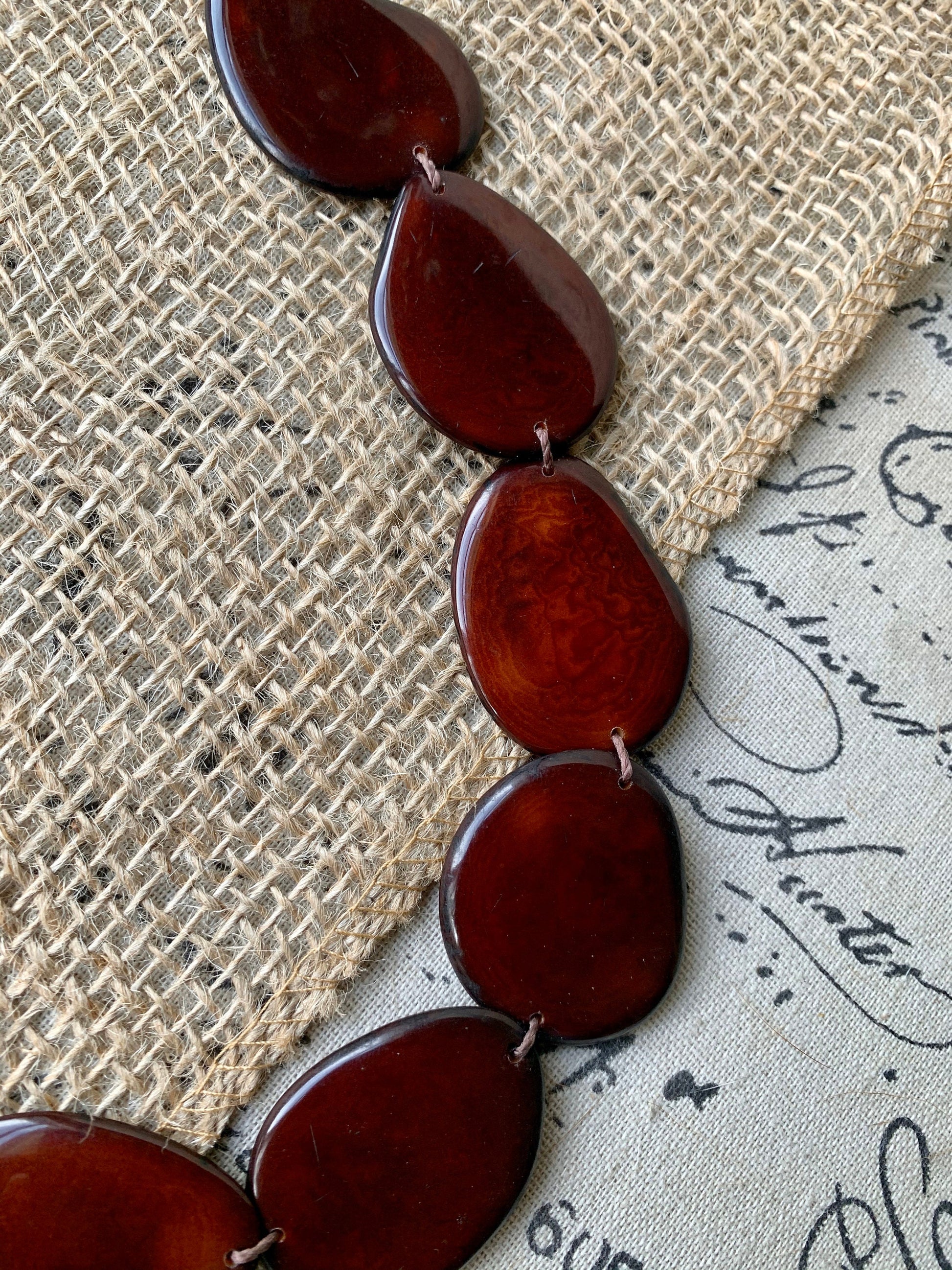 Brown beaded statement necklace Tagua jewelry for weddings Fall fashion trends Simple unusual collar Single layer bib collar bridesmaids