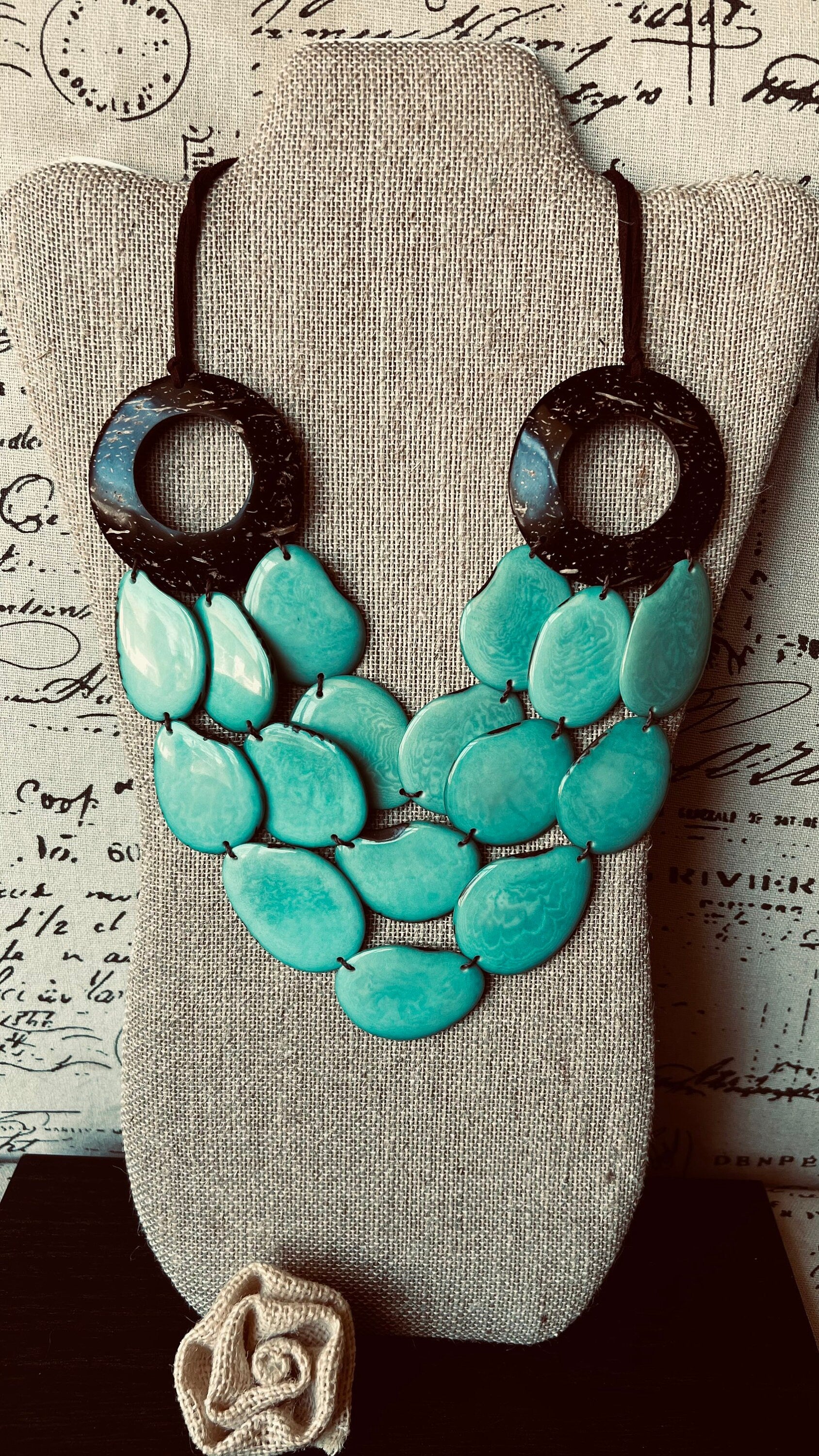 Turquoise green Tagua necklace with coconut shell accents Statement necklace Layered beaded bib with leather strap Big bold chunky necklace