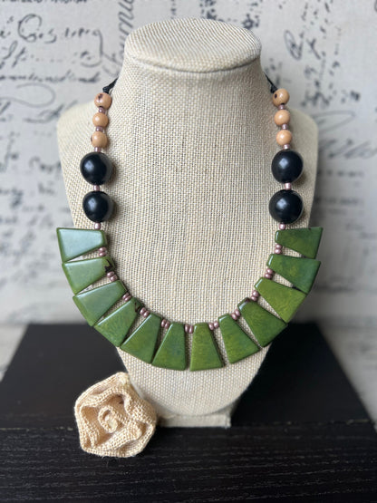 Green statement adjustable Tagua necklace Xmas fashion trends Holidays gift Big bold chunky necklace Anniversary present Lightweight bib